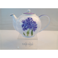 Tao Hui fine porcelain floral tea pot with flower